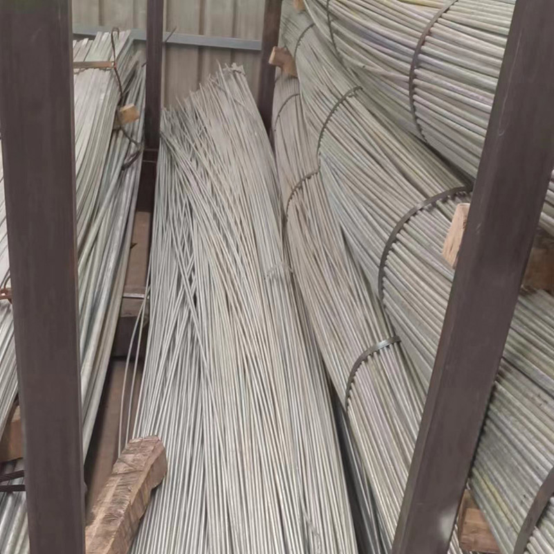 200 g/m2 - 600 g/m2 Galwanizowane na gorąco Galwanizowane na gorąco Bar Round Steel Bar